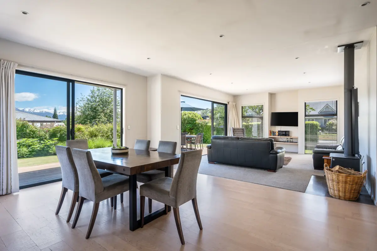 Modern Open Plan Layout 