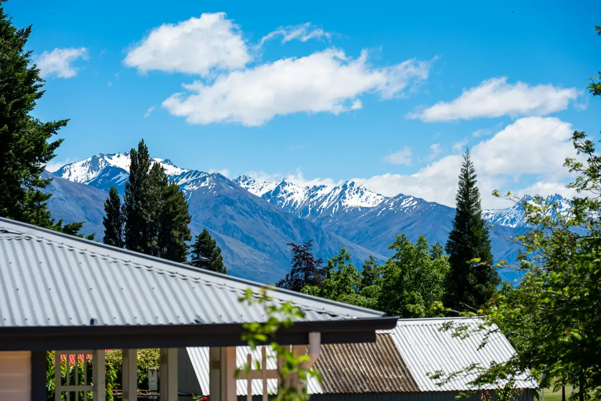 Stunning Mountain Views from Home 
