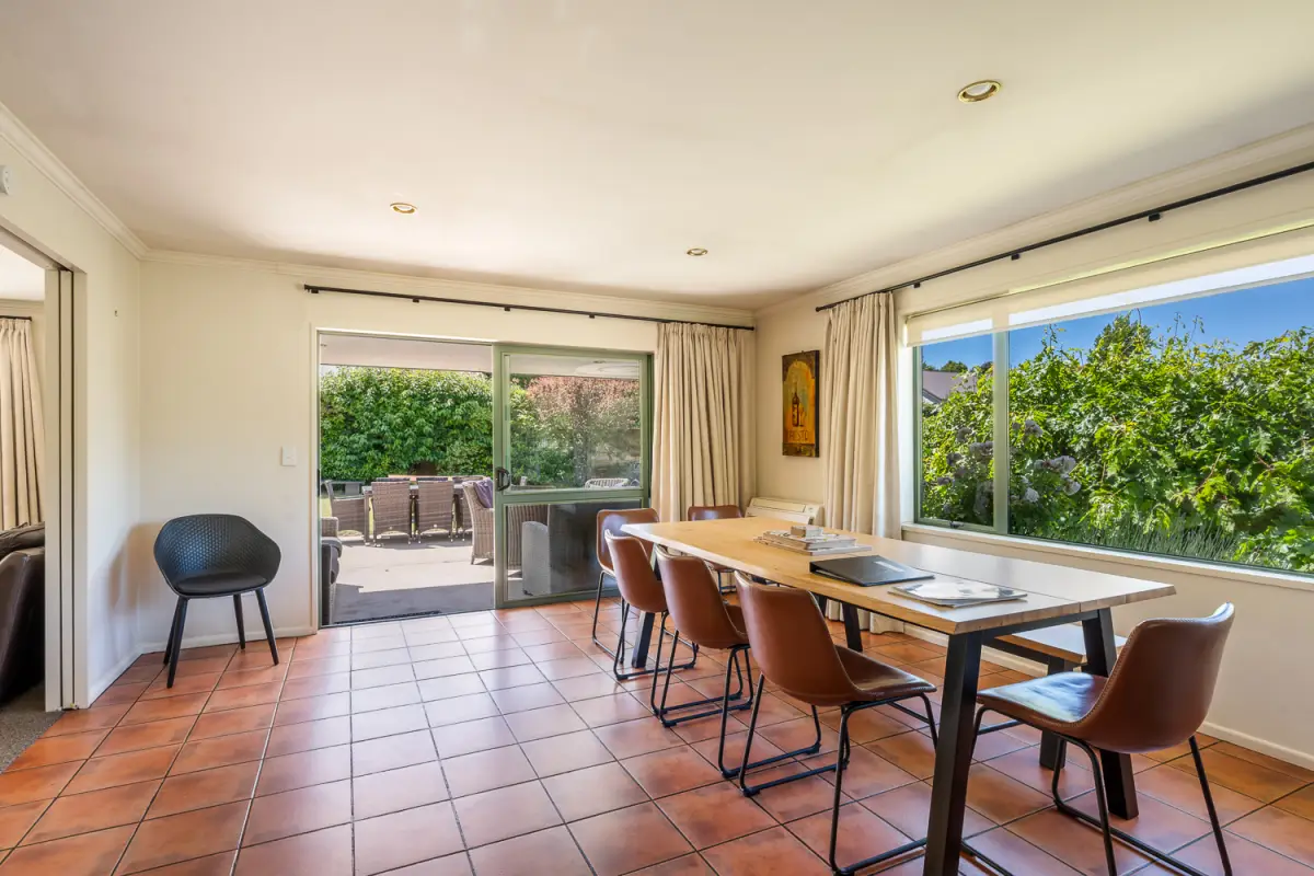 Lovely dining area with views of local Mt Iron
