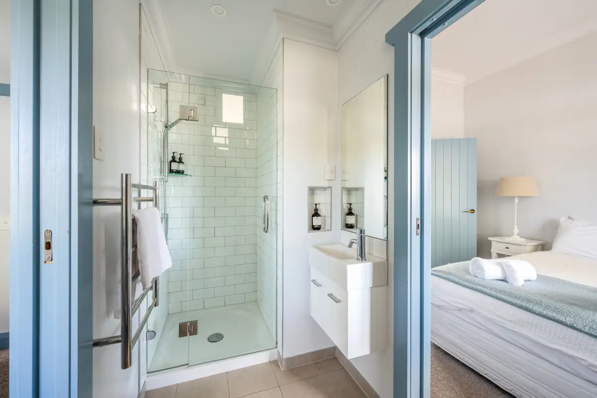 Shared Ensuite 