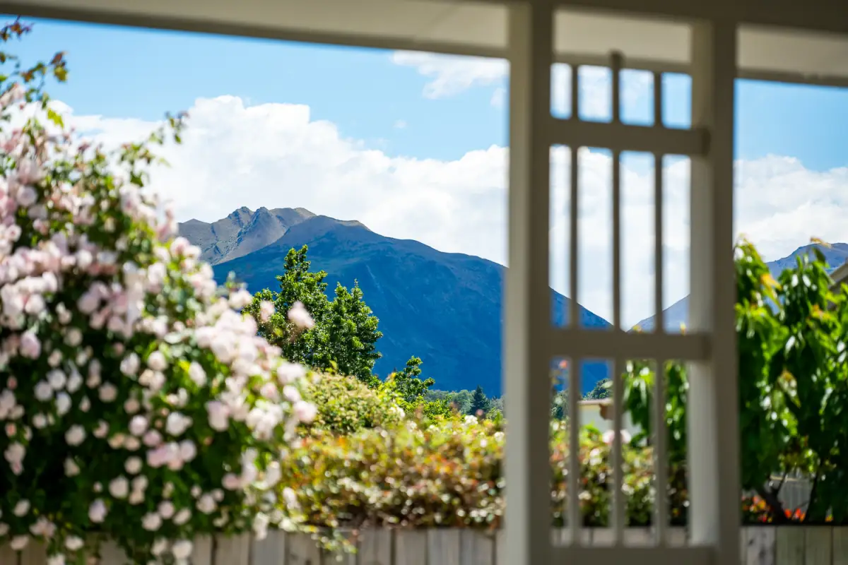 Stunning Mountain Views 