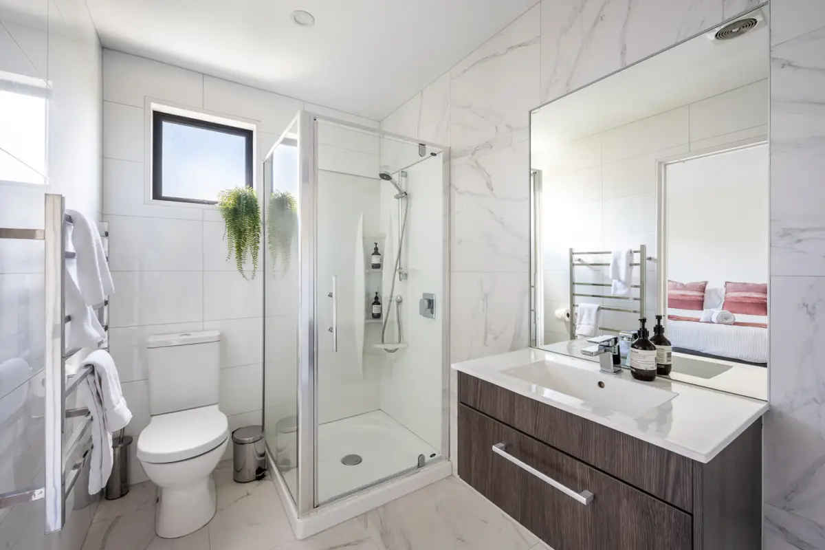 Modern Ensuite 