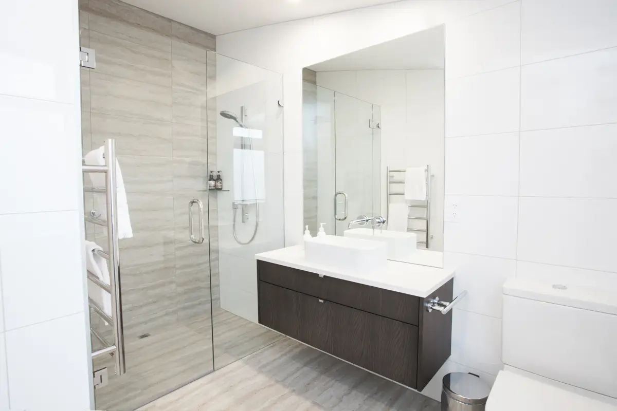 Modern Ensuite 