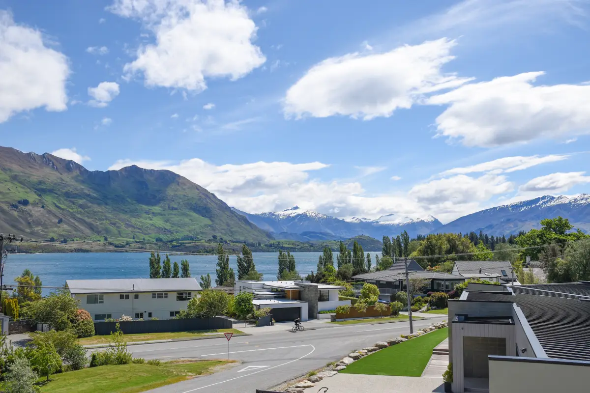 Stunning views of Lake Wānaka 