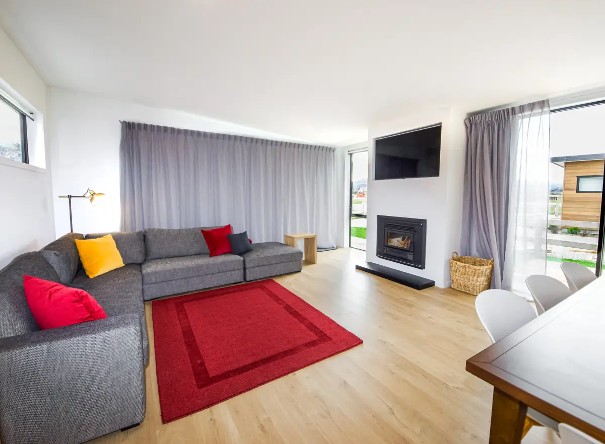 Spacious Lounge Area 