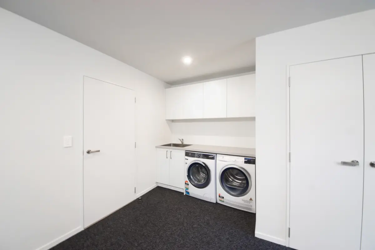 Large Garage with Laundry Area 