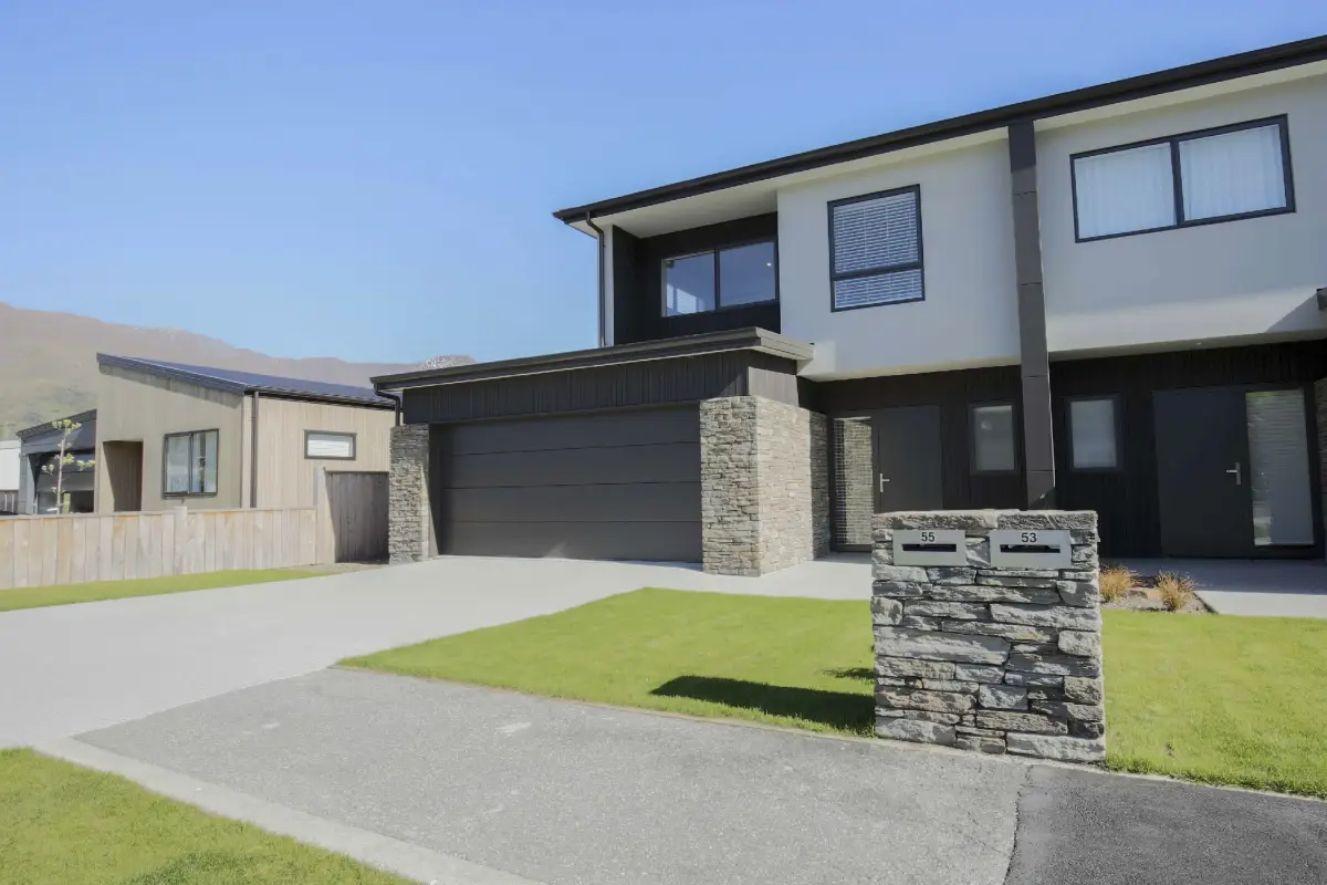 Exterior View of House 