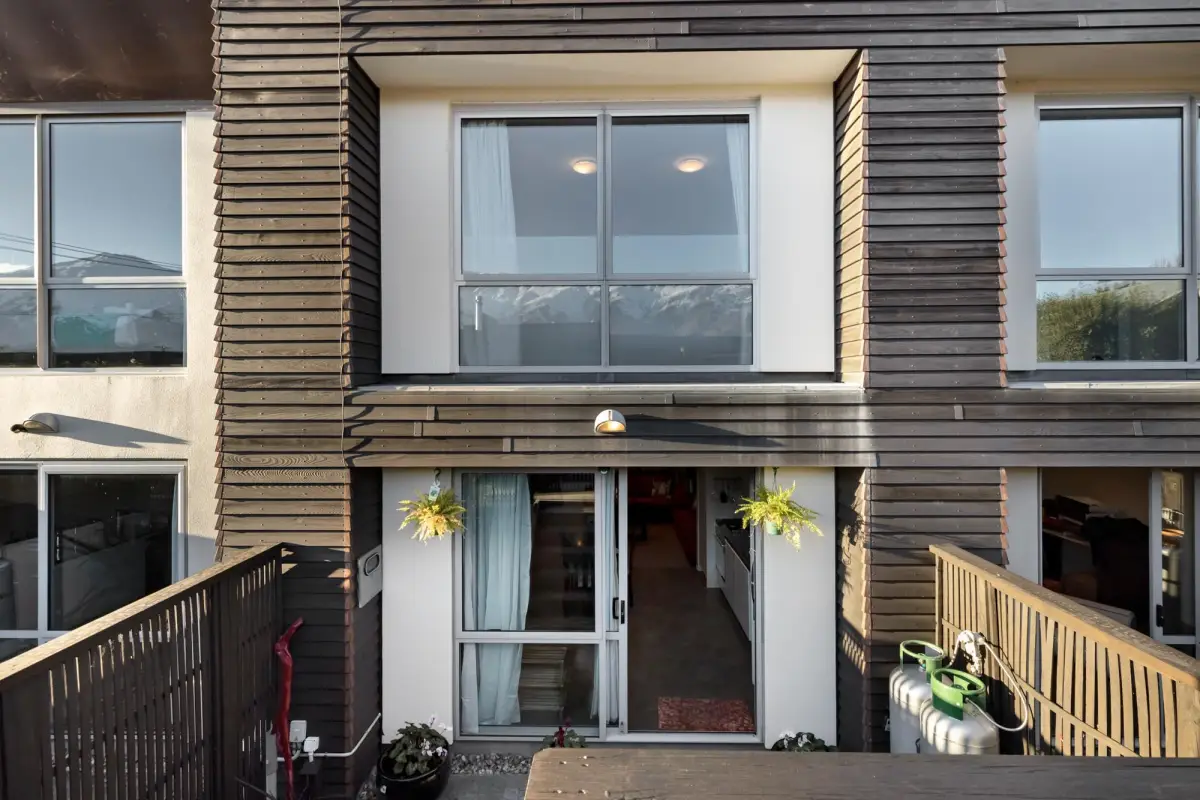 Exterior View of House 