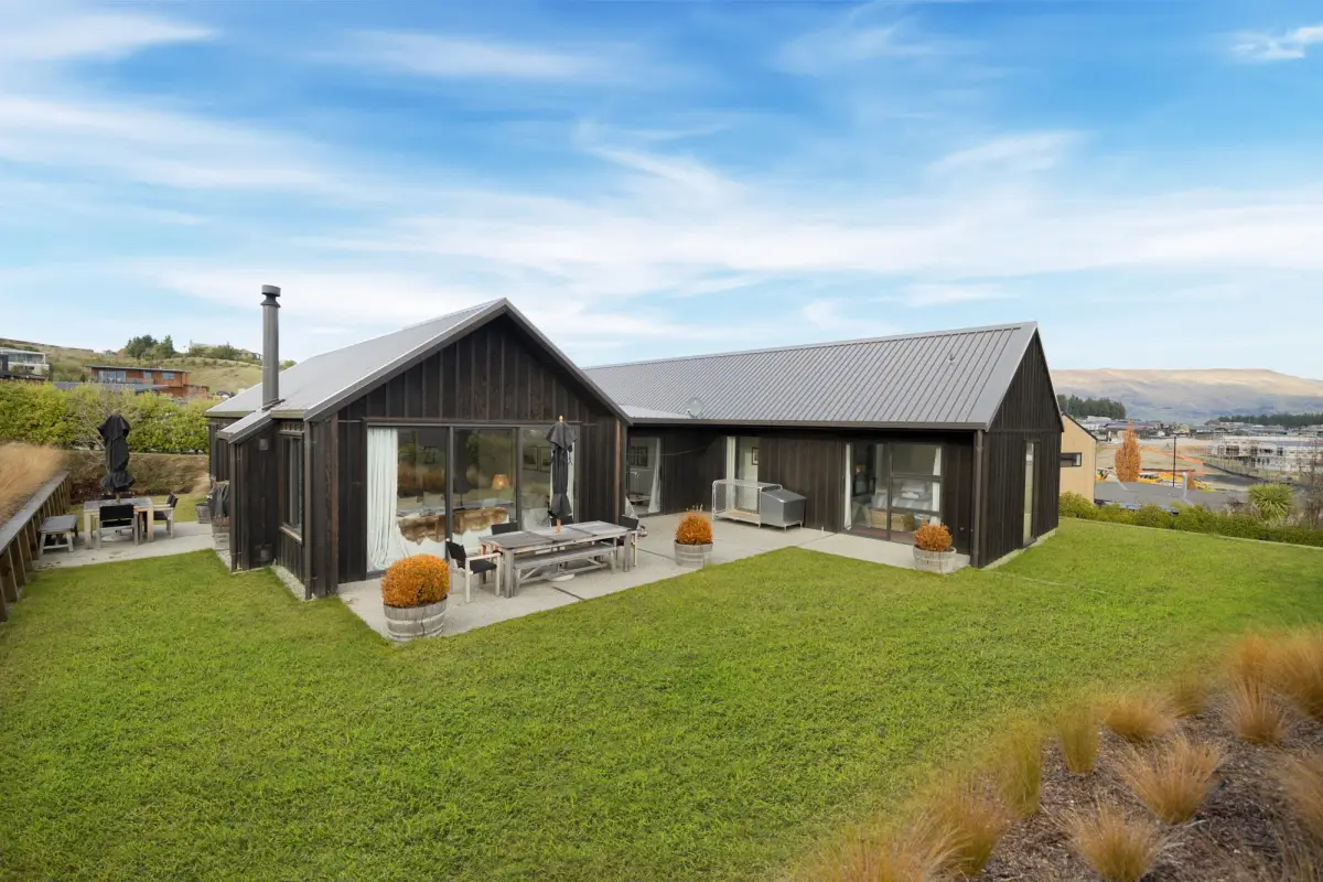 Exterior View of House 