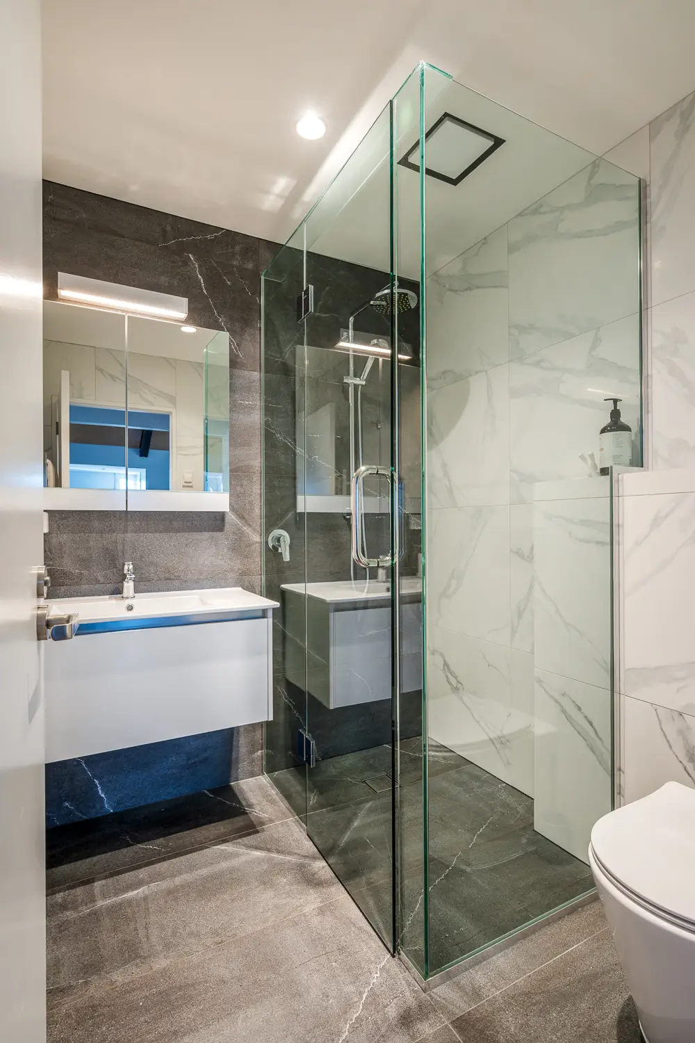 Modern Ensuite 