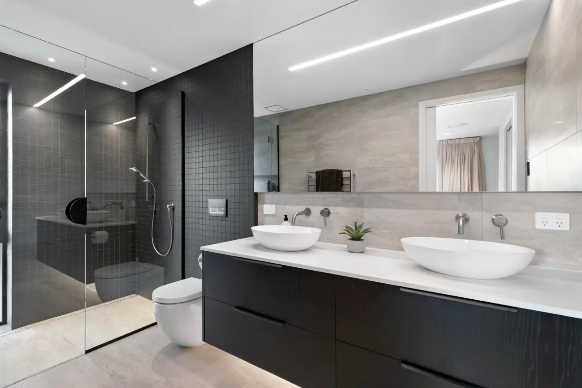 Modern Ensuite 