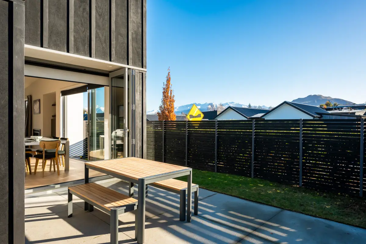 Access to Outside Patio