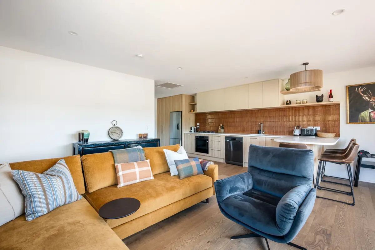 Open-Plan Living and Dining 