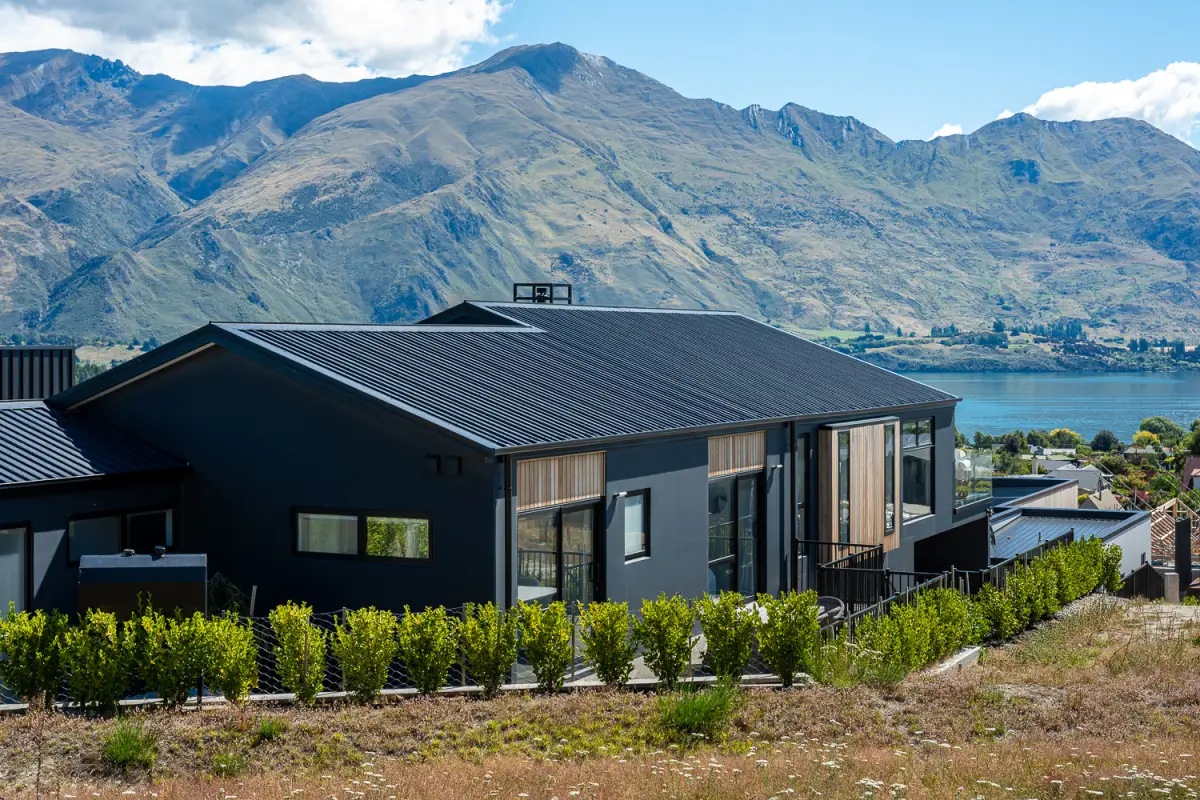 Elevated with superb lake views