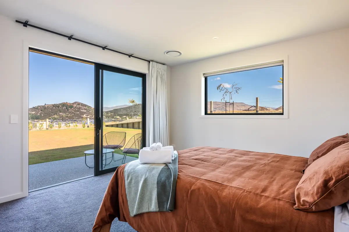 Panoramic mountain views